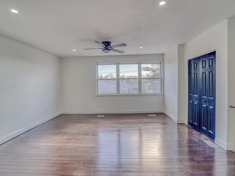 12024 Academy Rd #2 — Photo 9