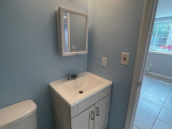 4th image of 22 City Ter Unit 1