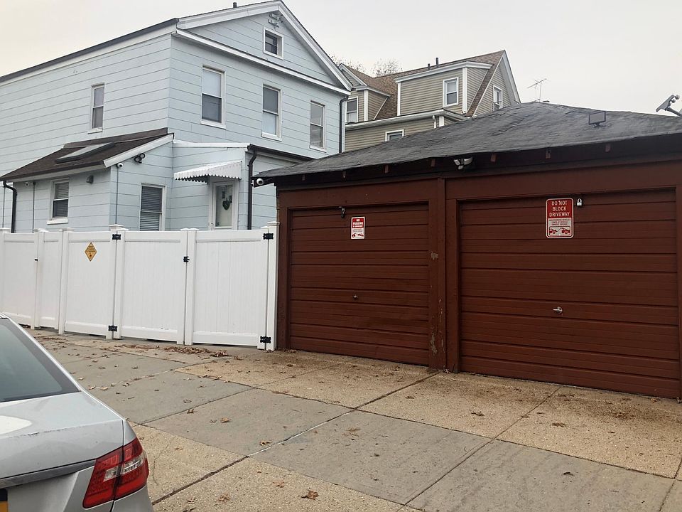 1st image of 8791 94th St #1