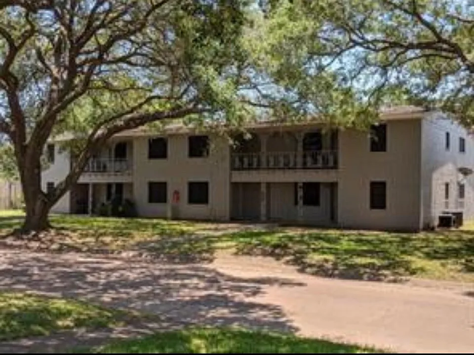 1867 Florida Dr