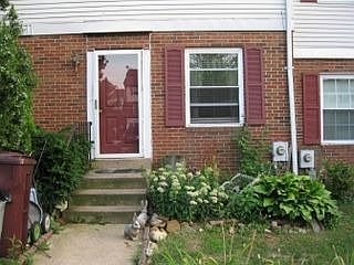 2nd image of 512 Lafayette Blvd