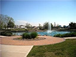 2nd image of 5619 Drumlin Field Way