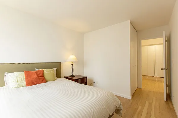 Rented by Living Quest Real Estate Inc. | media 17