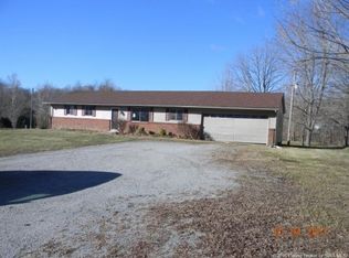 553 S State Road 335, Pekin, IN 47165