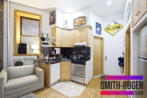 Rented by Zumper Inc | media 42