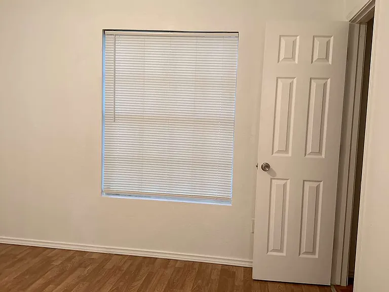 2538 Stovall Dr — Photo 11