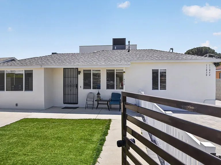 11840 Arminta St — Photo 1