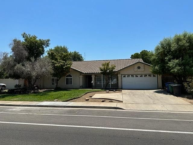 2171 Church Ave, Sanger, CA 93657 | Zillow