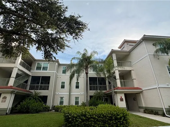 23500 Walden Center Dr, Bonita Springs, FL