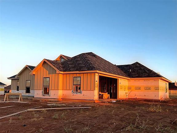 4th image of 126 Sparrow Hills Ln