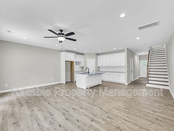 4th image of 503 B H Parrish Rd