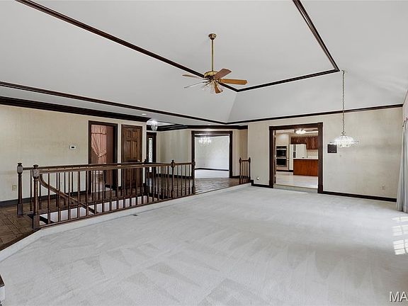 5th image of 13290 Tall Pine Ct
