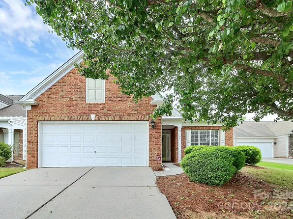 9106 Gander Dr, Charlotte, NC 28277