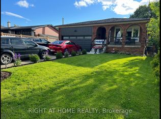 86 Langside Ave, Toronto, ON M9N3P4