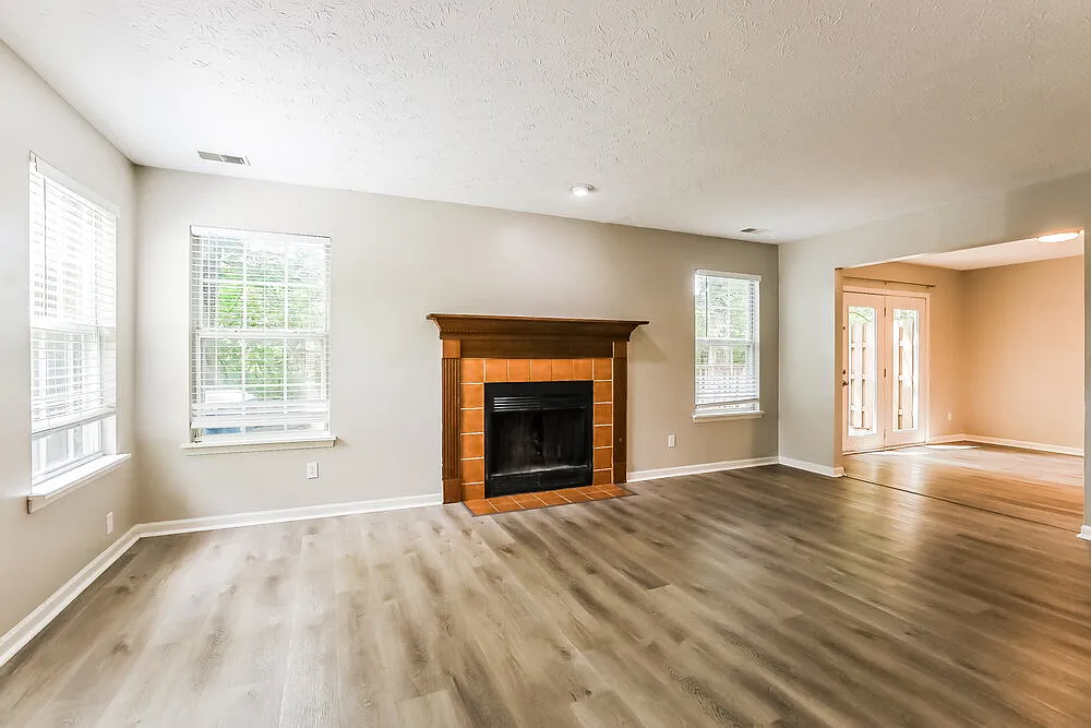 3 bed, 2.5 bath, 1536 sqft, $1,895 — Photo 4