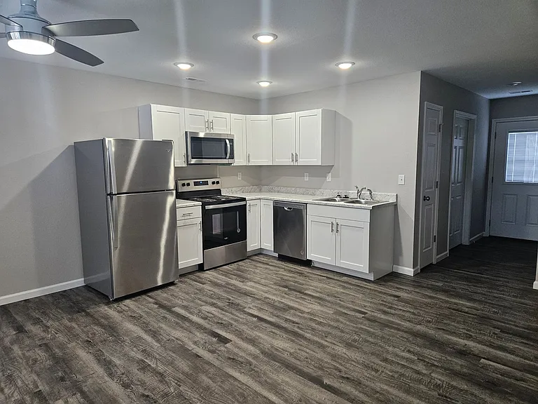 101 Goldfinch Dr — Photo 53