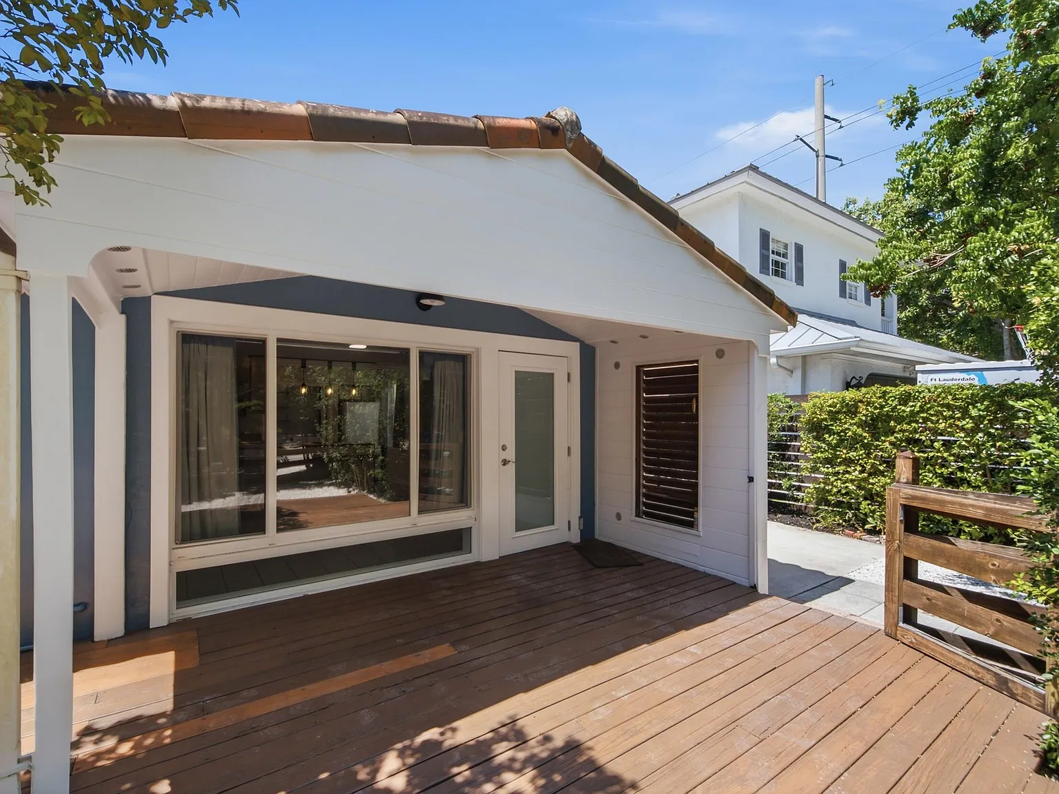 2 bed, 1.0 bath, 800 sqft, $2,700 — Photo 3
