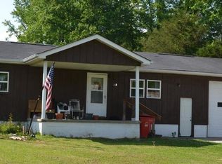 243 Emlyn Cemetery Rd, Williamsburg, KY 40769