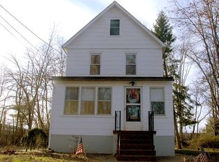 130 Levgar St, Piscataway, NJ 08854