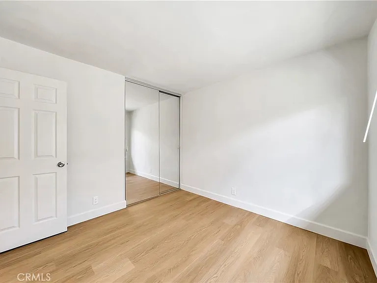 3482 Almond St — Photo 27