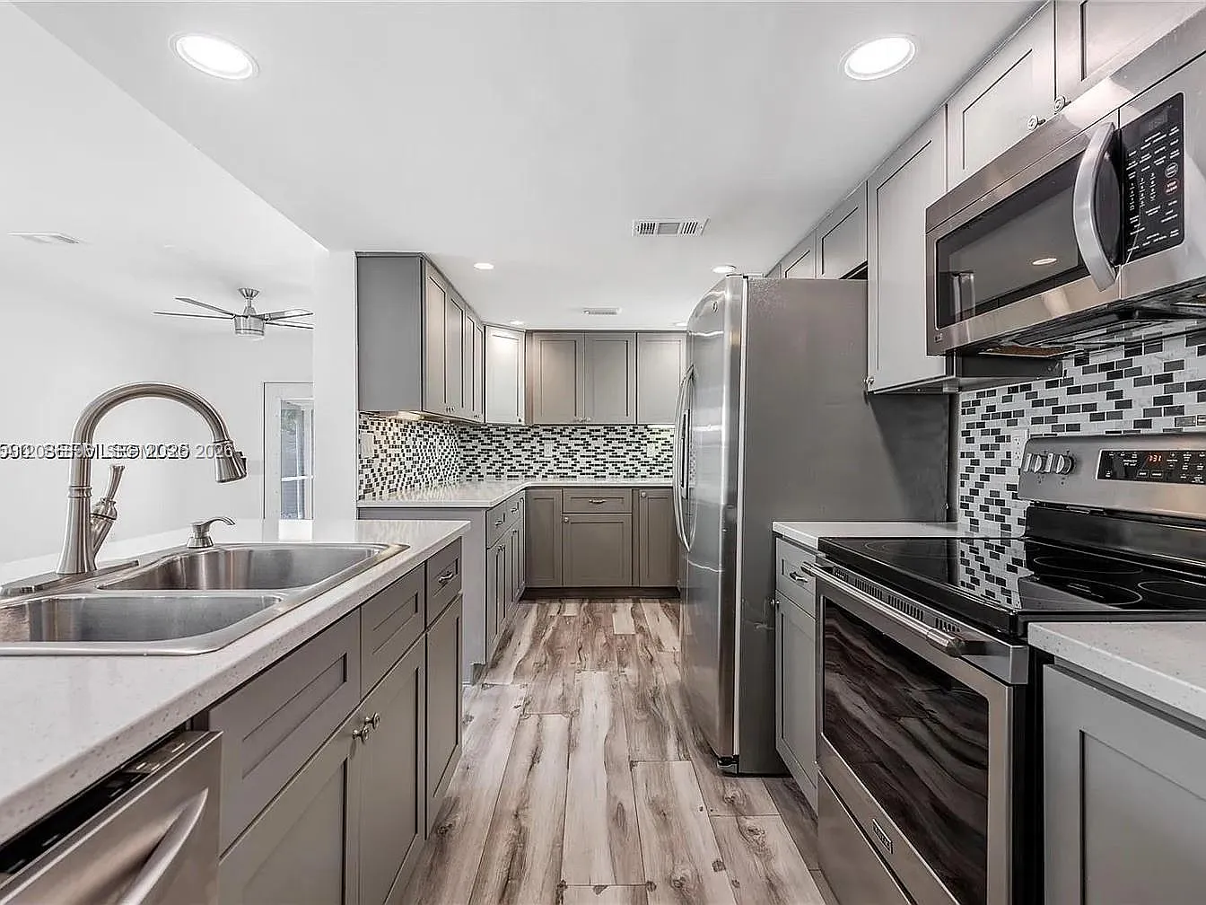 Victoria Woods Pl 1 — Photo 4