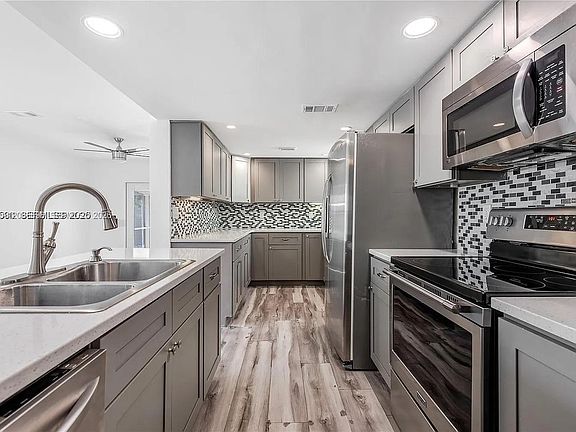 4th image of 5800 Rambler Rose Way