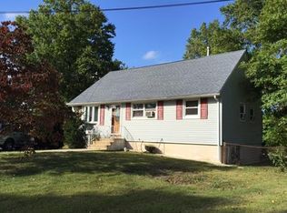 10 Baker St, Iselin, NJ 08830