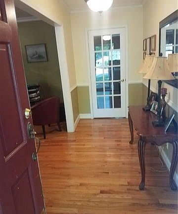 3rd image of 1500 Midwood Dr