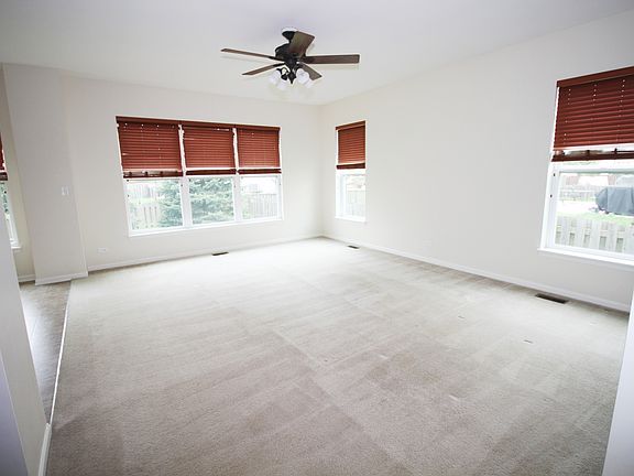 4th image of 2913 Aberdeen Dr