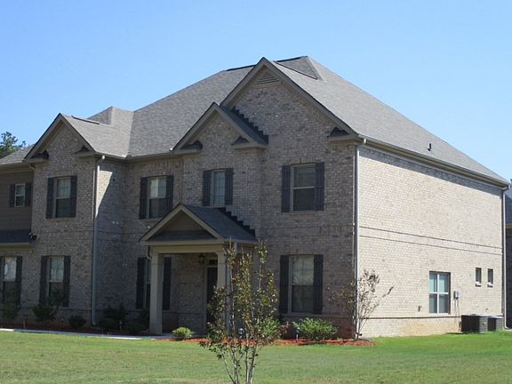 2nd image of 256 Aylesbury Blvd