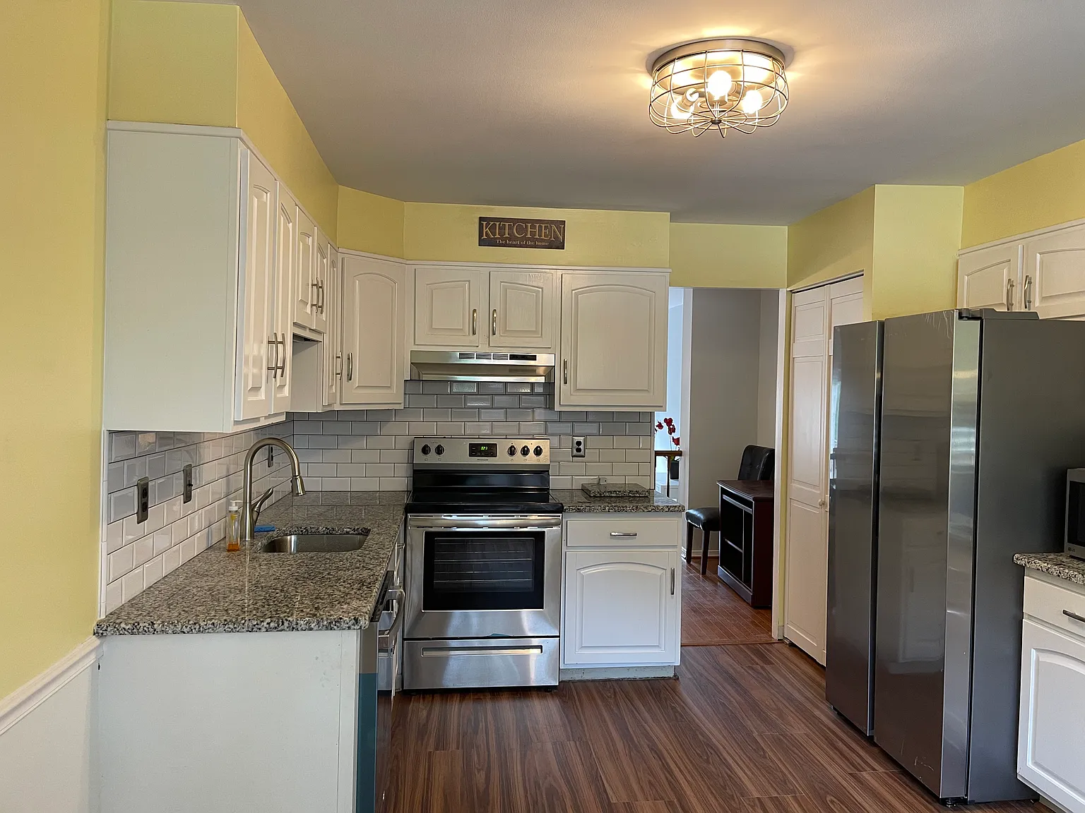 3 bed, 2.5 bath, 1925 sqft, $2,550 — Photo 3