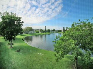 2015 Farnham N #2015, Deerfield Beach, FL 33442