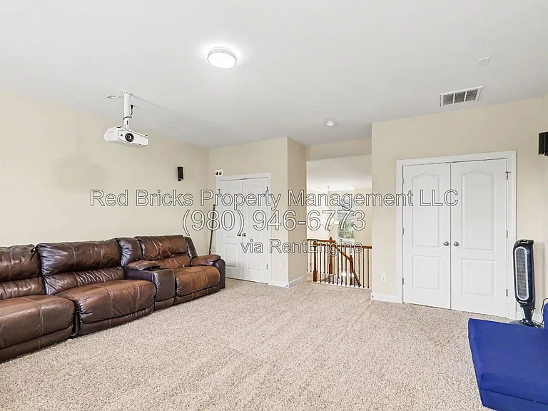 747 Coralbell Way — Photo 25