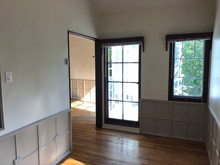 6300 W Olympic Blvd — Photo 12
