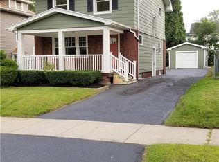 235 Culver Pkwy, Rochester, NY 14609