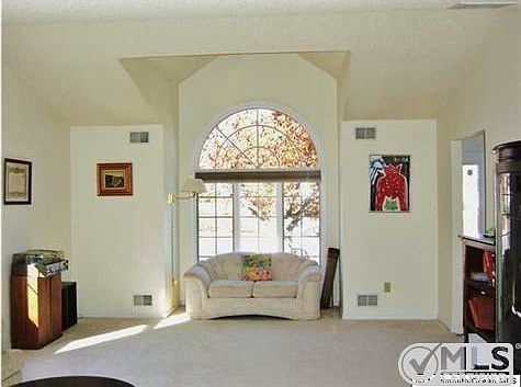 2nd image of 2225 S Chanticleer Ct