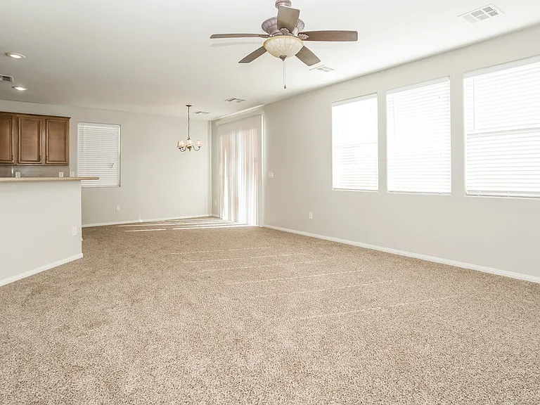 5812 Gemstone Peak St — Photo 2