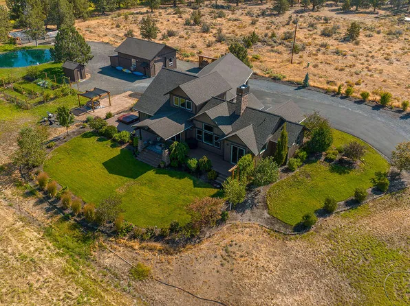 64140 Pioneer Loop, Bend, OR 97701