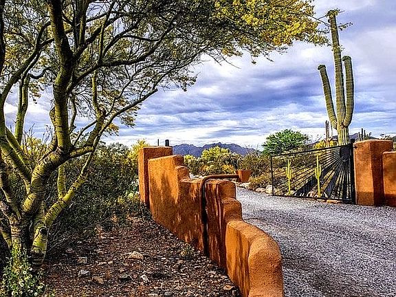 Driveway entrance private rd