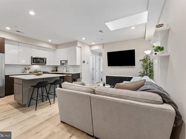 818 Kennedy St NW Unit 9, Washington, DC 20011