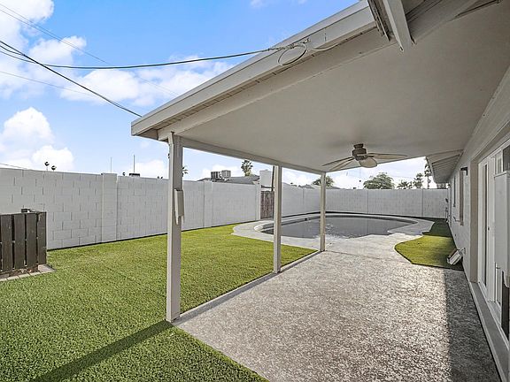 2nd image of 1281 E Hermosa Dr