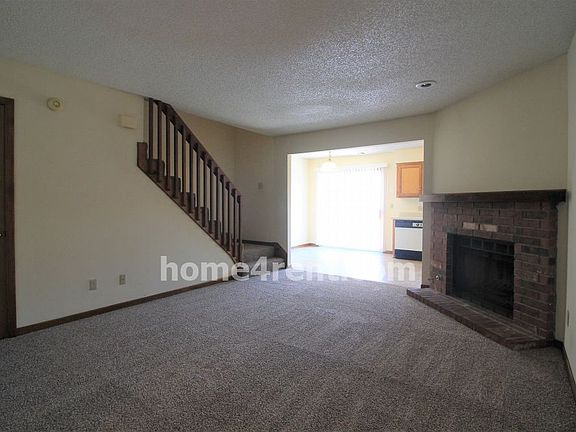 3rd image of 5619 NW 66th Ter