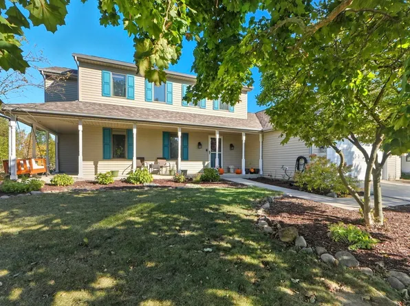 2221 Hunters Cv, Fort Wayne, IN 46804