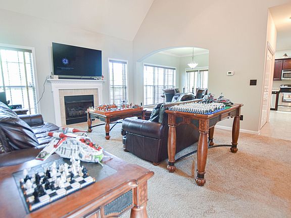 2nd image of 1117 Chinook Cir