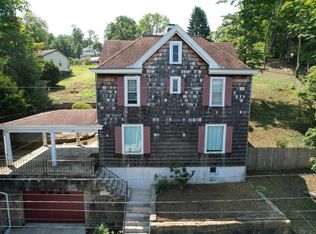 344 Jackson Ave, Morgantown, WV 26501