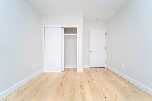 Rented by Modern Spaces | media 21