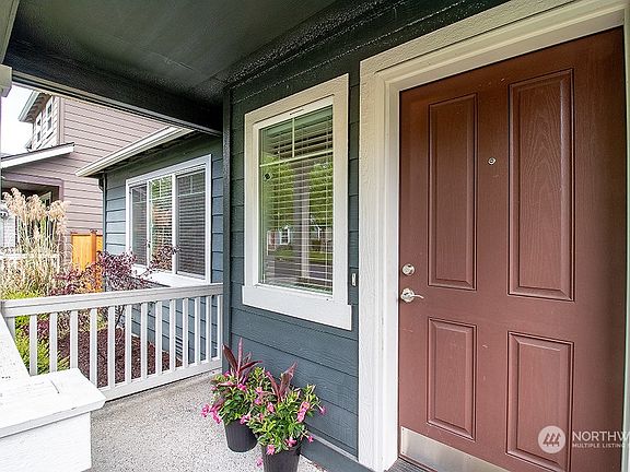 2nd image of 2043 E 43rd Street