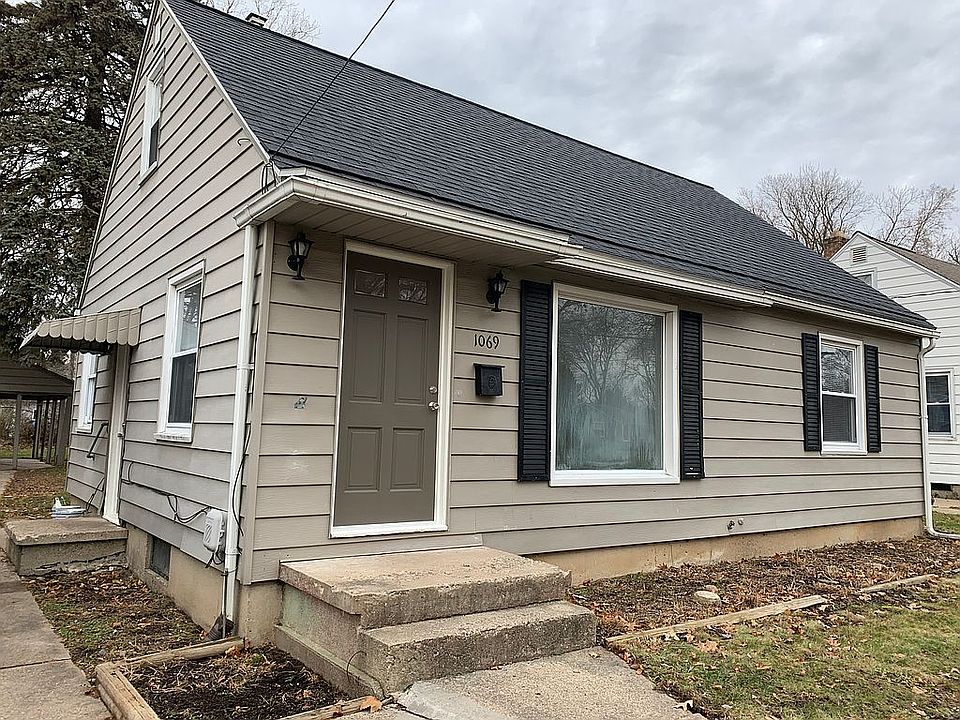 1st image of 1069 Kentwood St NE