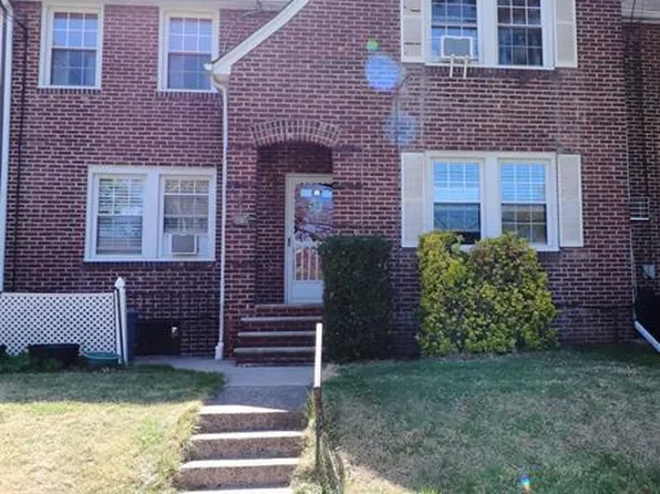 348 Plaza Rd, Fair Lawn, NJ 07410
