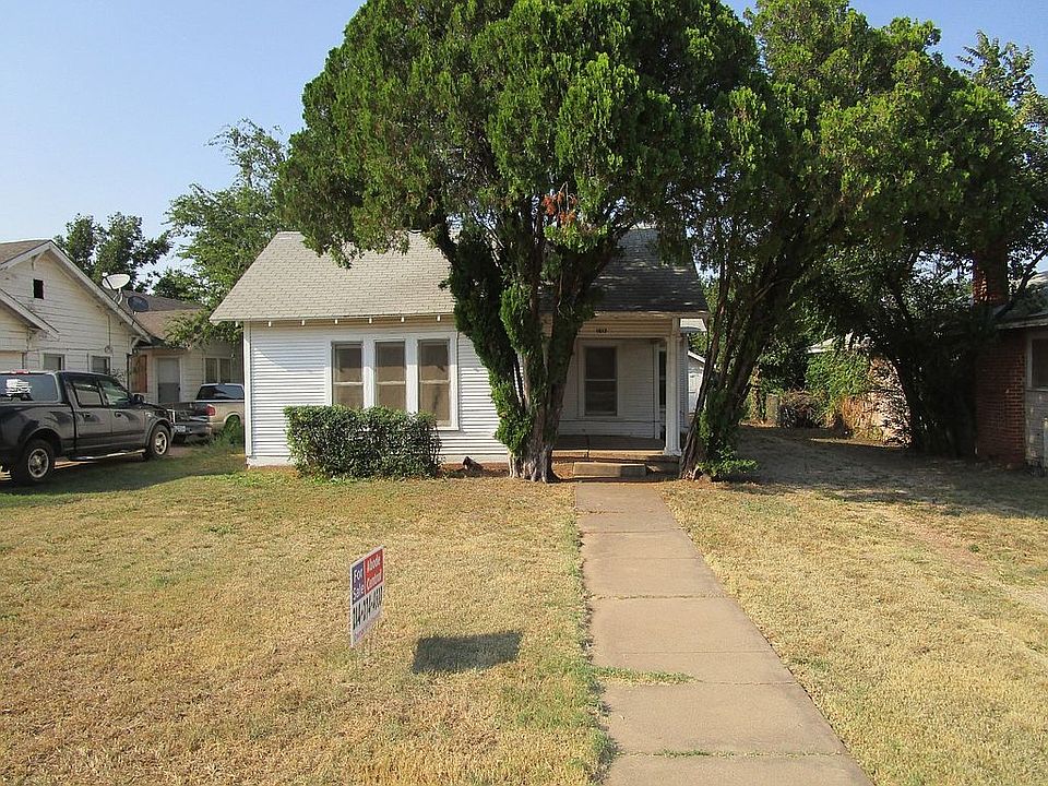 1st image of 1017 Symonds Pl